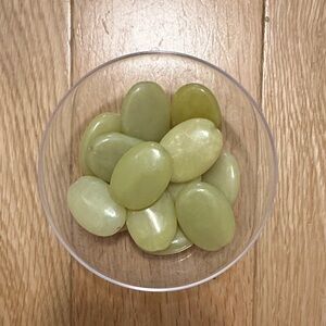 Vintage green colored glass beads - qty 13